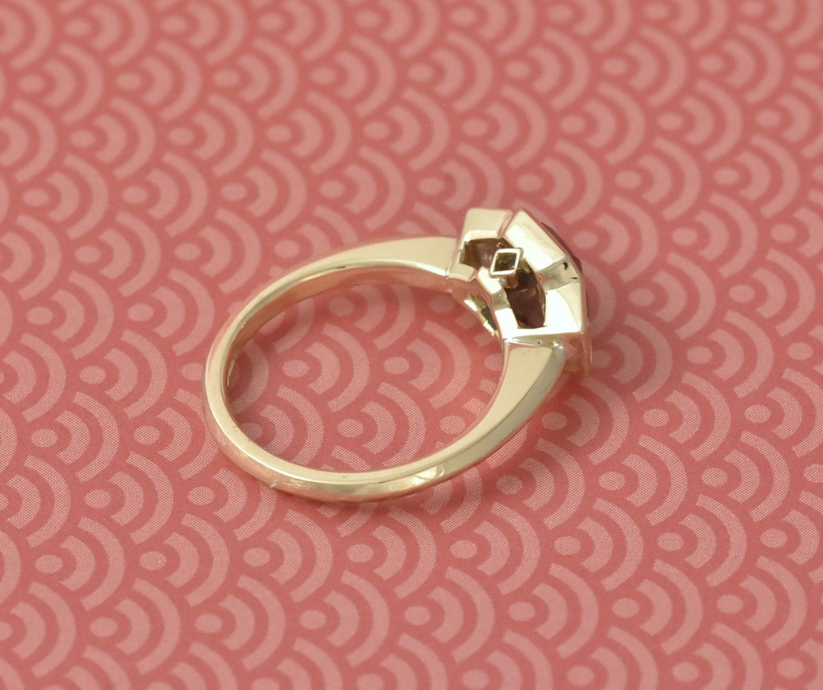 Jewelry image from page: WEDDING RING GUIDES